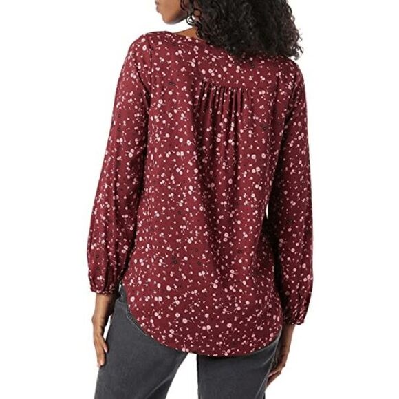 Women's Georgette Neck Blouson Sleeve Shirt - Picture 2 of 5